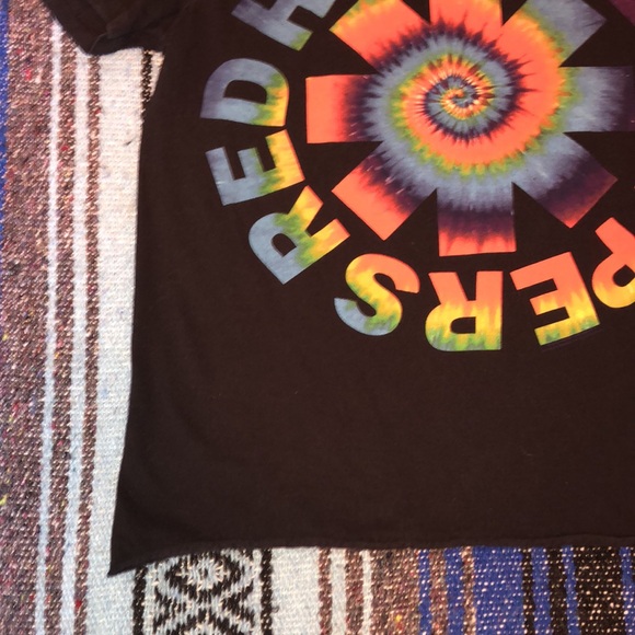 Red Hot Chili Peppers Crop Top Tee Shirt - Picture 8 of 12